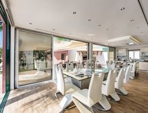 Moderne vrijstaande villa met privézwembad nabij Silves voor 12 personen - thumbnail 5