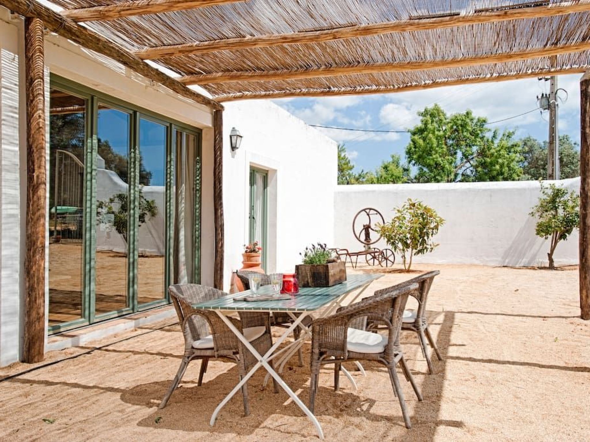 Photo of Ferienvilla mit Garten, Grill und Terrasse
