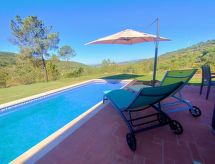 Casa do Alfarrobeira für 4 Personen + 1 Kind, mit privatem Pool