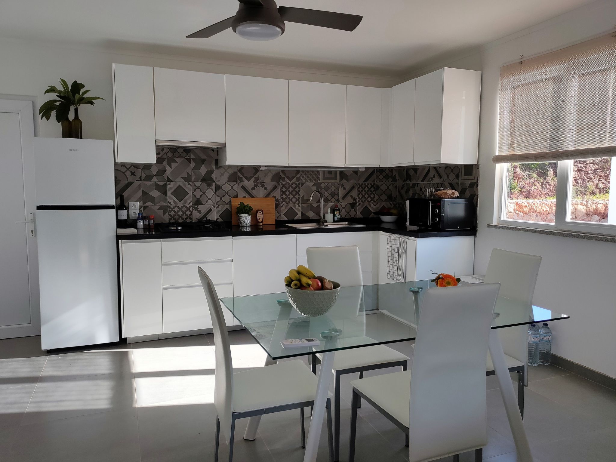 Casa da Cidreira - Villa für 4 Personen (+2) + private Suite-Image-tags.info