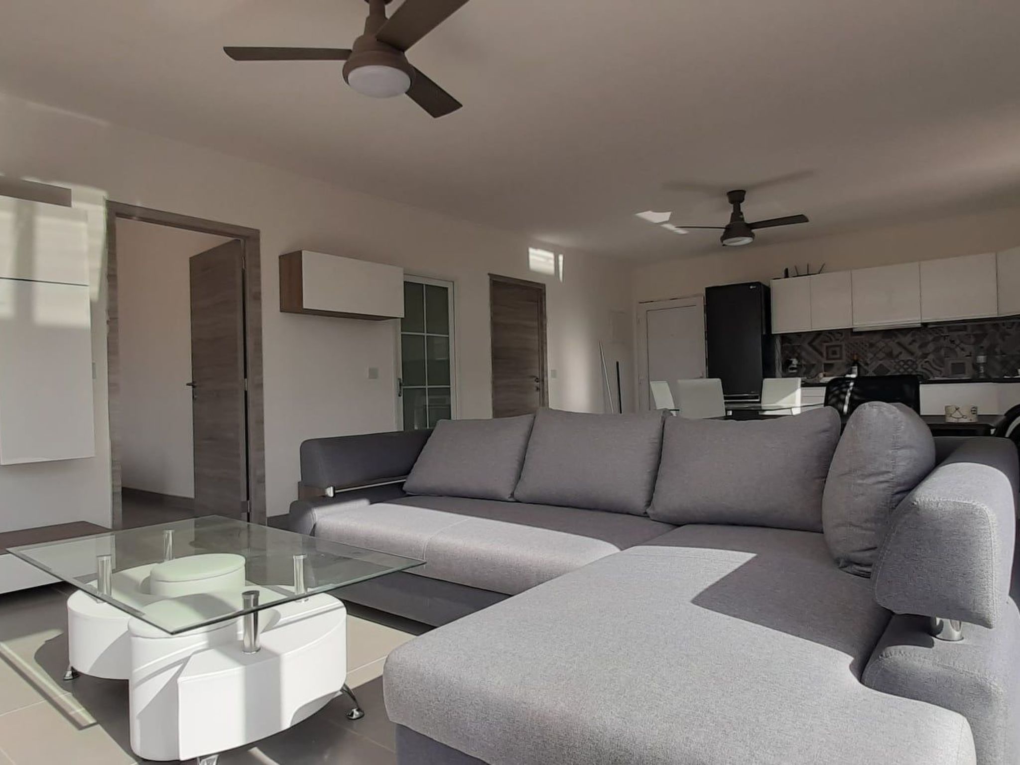 Casa da Cidreira - Villa für 4 Personen (+2) + private Suite-Image-tags.info