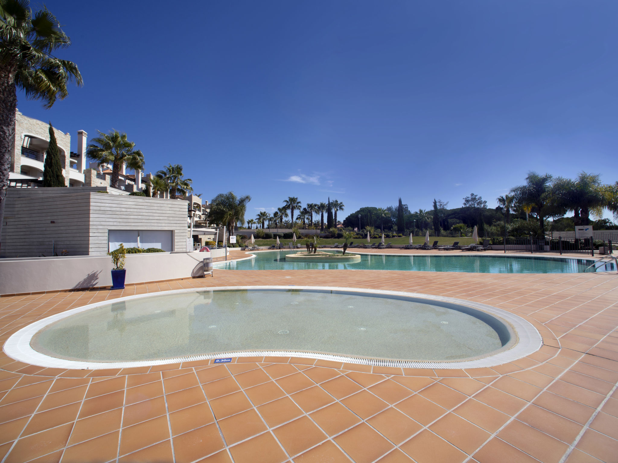 Pine Hills Reva Santuary Modern Elegance-Outside