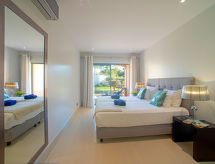 Apartamento Pine Hills Pérola