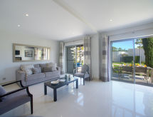 Apartamento Pine Hills Pérola