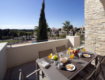 Apartamento Pine Hills Coral