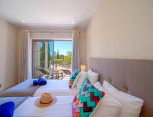 Apartamento Pine Hills Turquesa