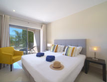 Apartamento Pine Hills Turquesa