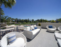 Apartamento Pine Hills Cristal