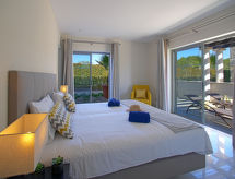 Apartamento Pine Hills Cristal