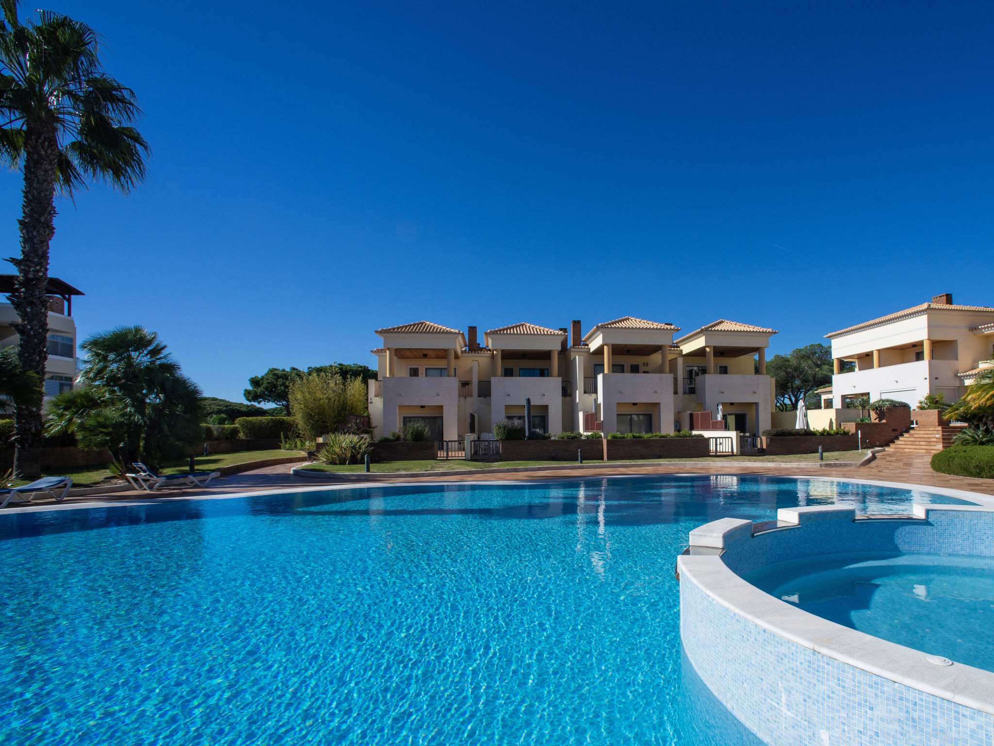 Photo of Vilas Mouriscas