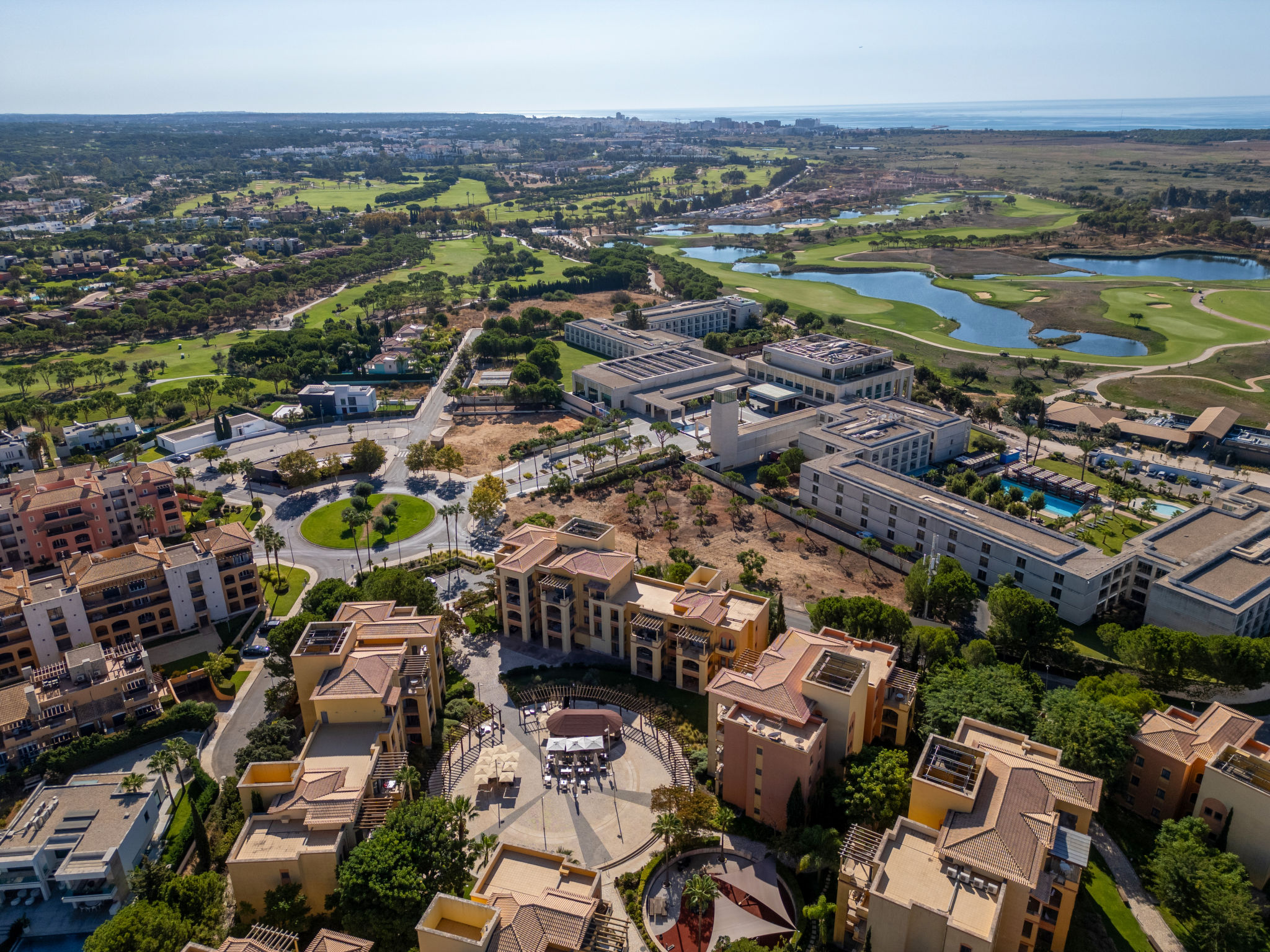 The Residence at Victoria-Buiten