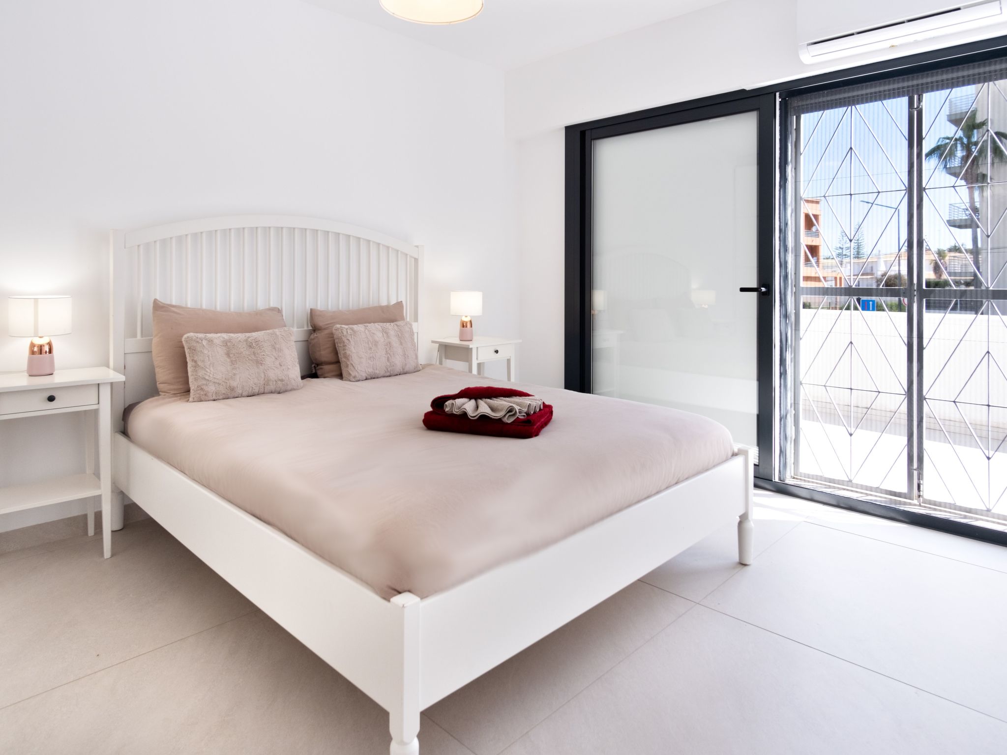 Unknown Accommodation-Binnen