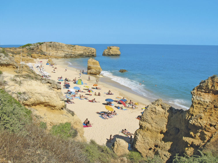 Villa Albufeira Aveiros Beach Accommodation in Albufeira
