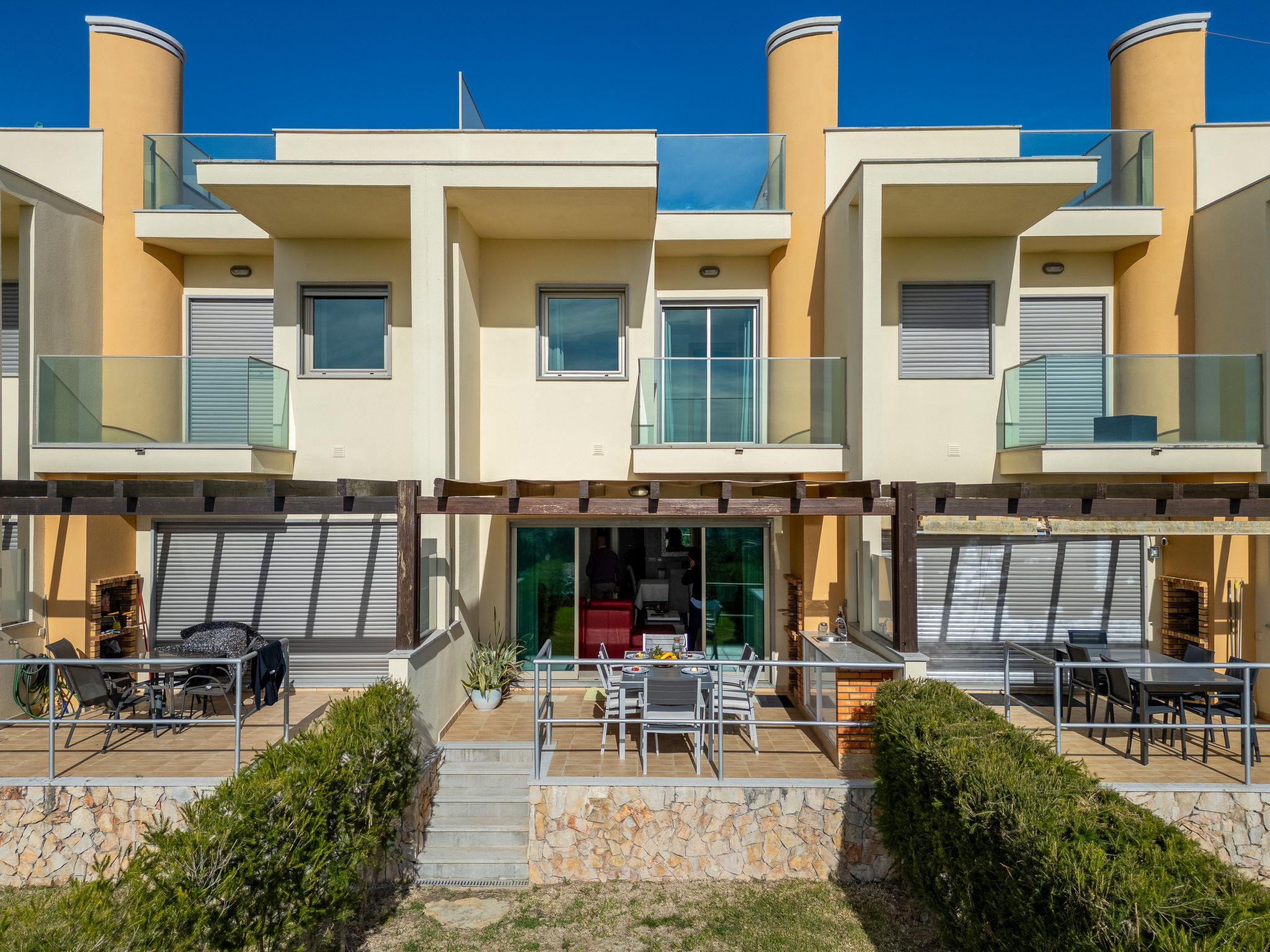 Photo of Colina View