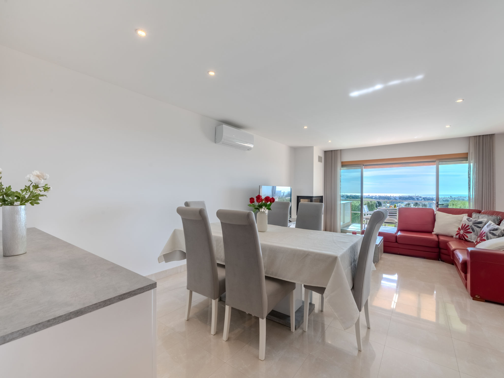 Photo of Colina View