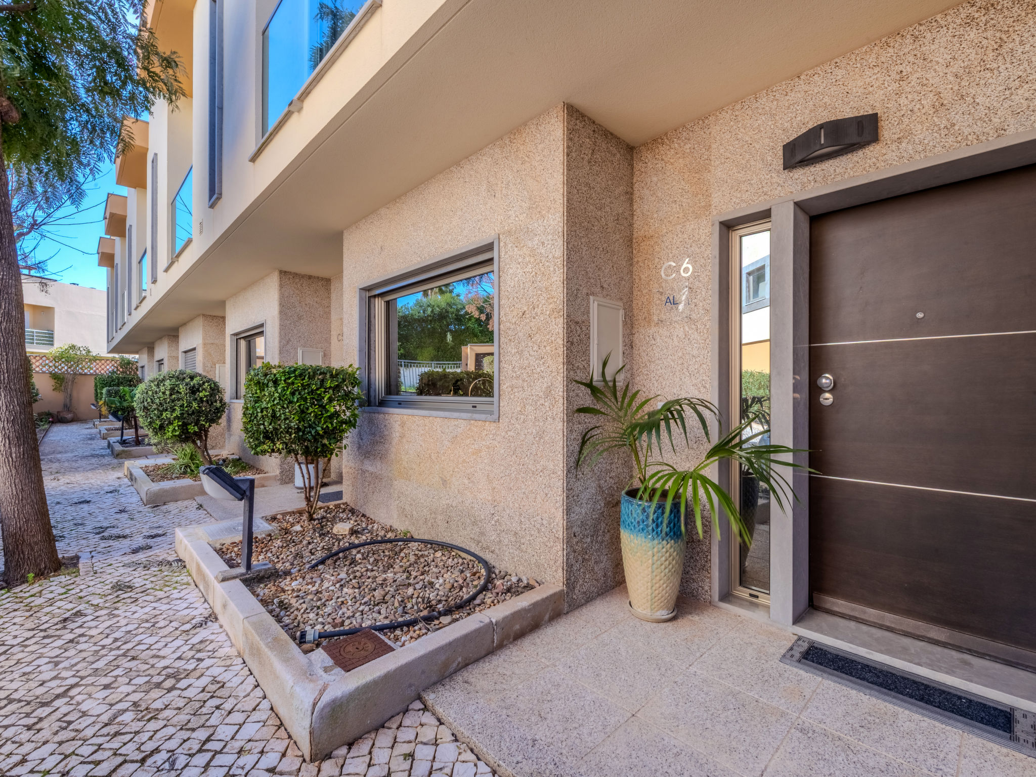 Photo of Colina View