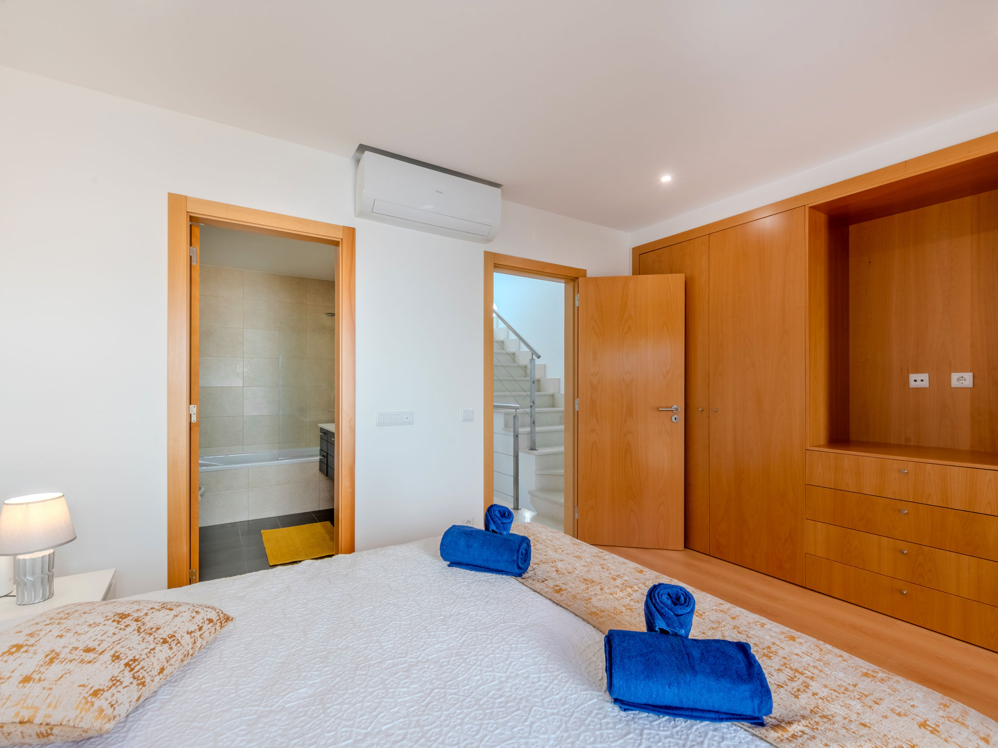 Photo of Colina View