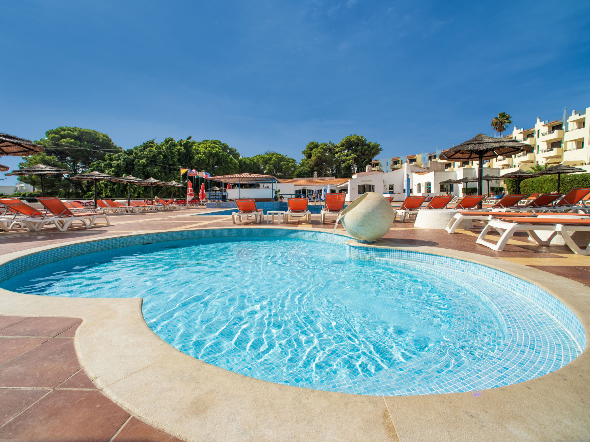 La Perle D´Albufeira — Pool Outdoor (2 of 24)