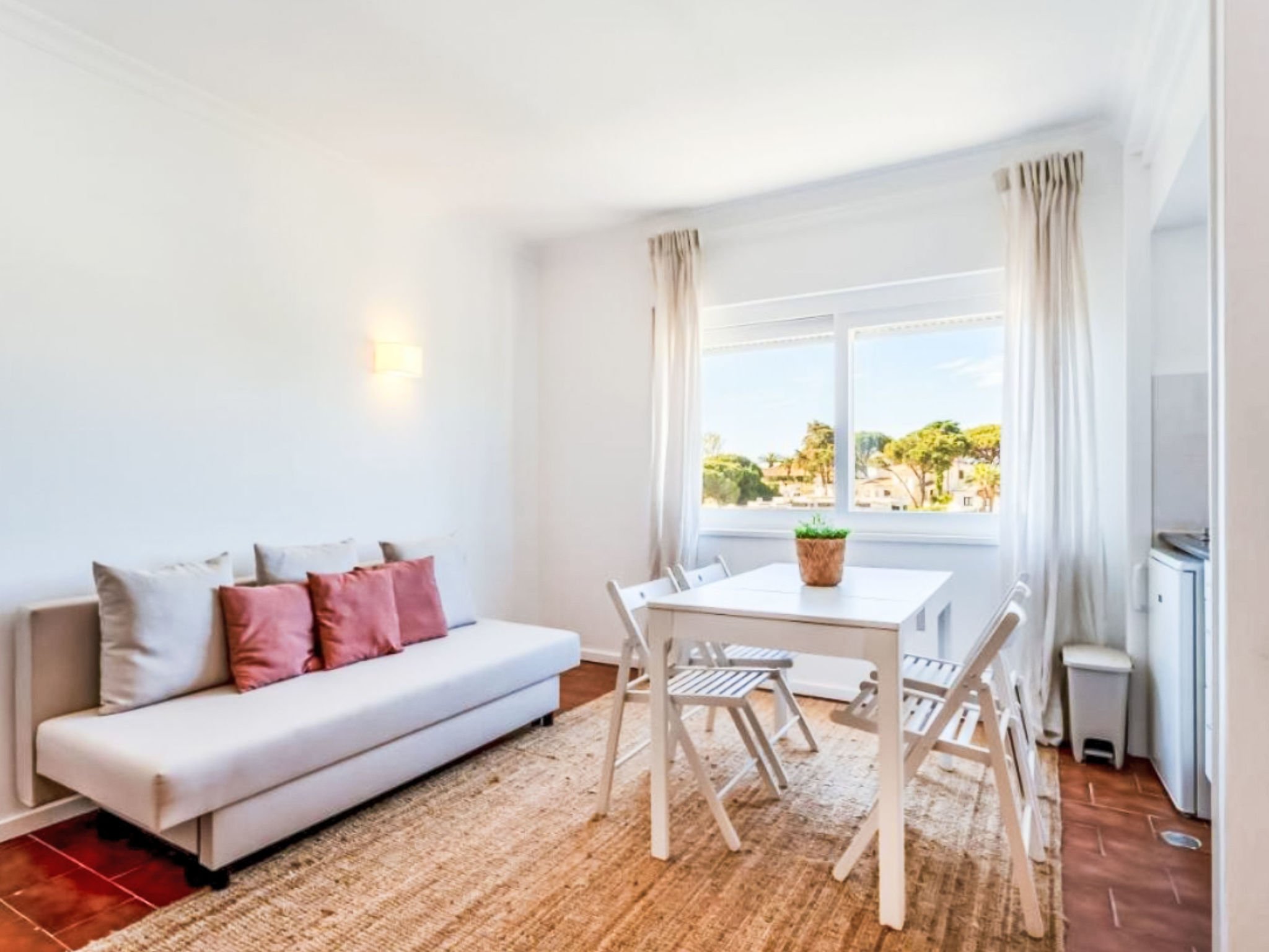 Photo of Studio 54 - Sunny Way