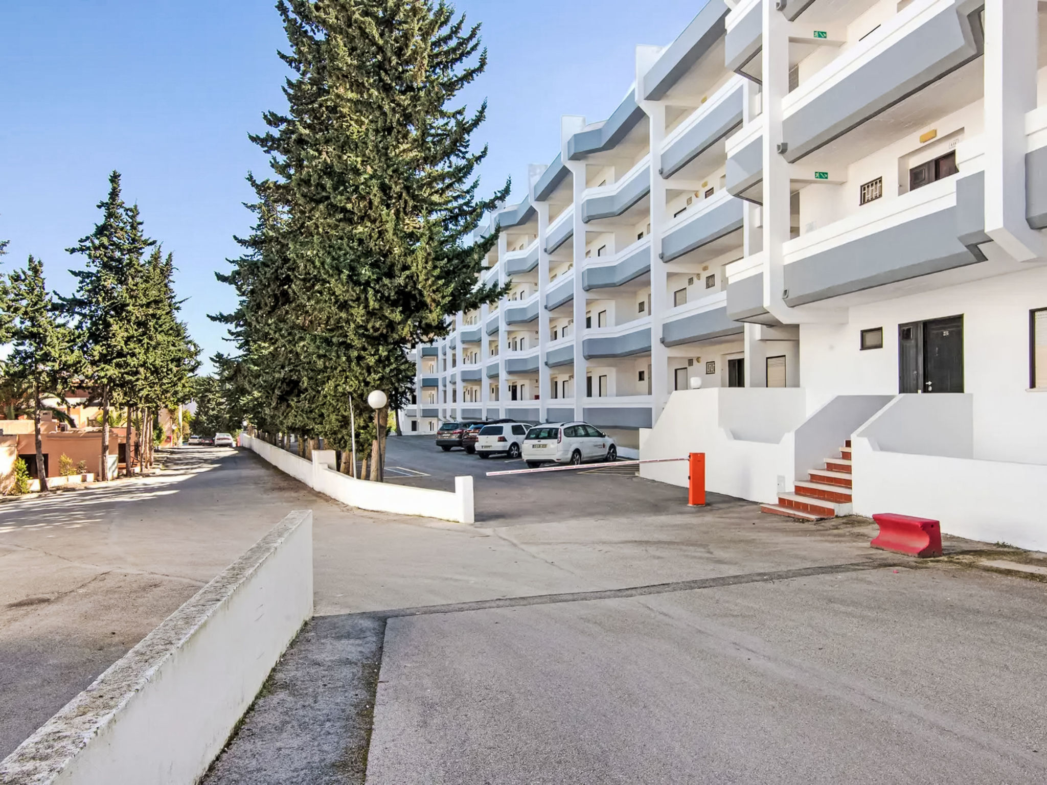 Photo of Studio 54 - Sunny Way