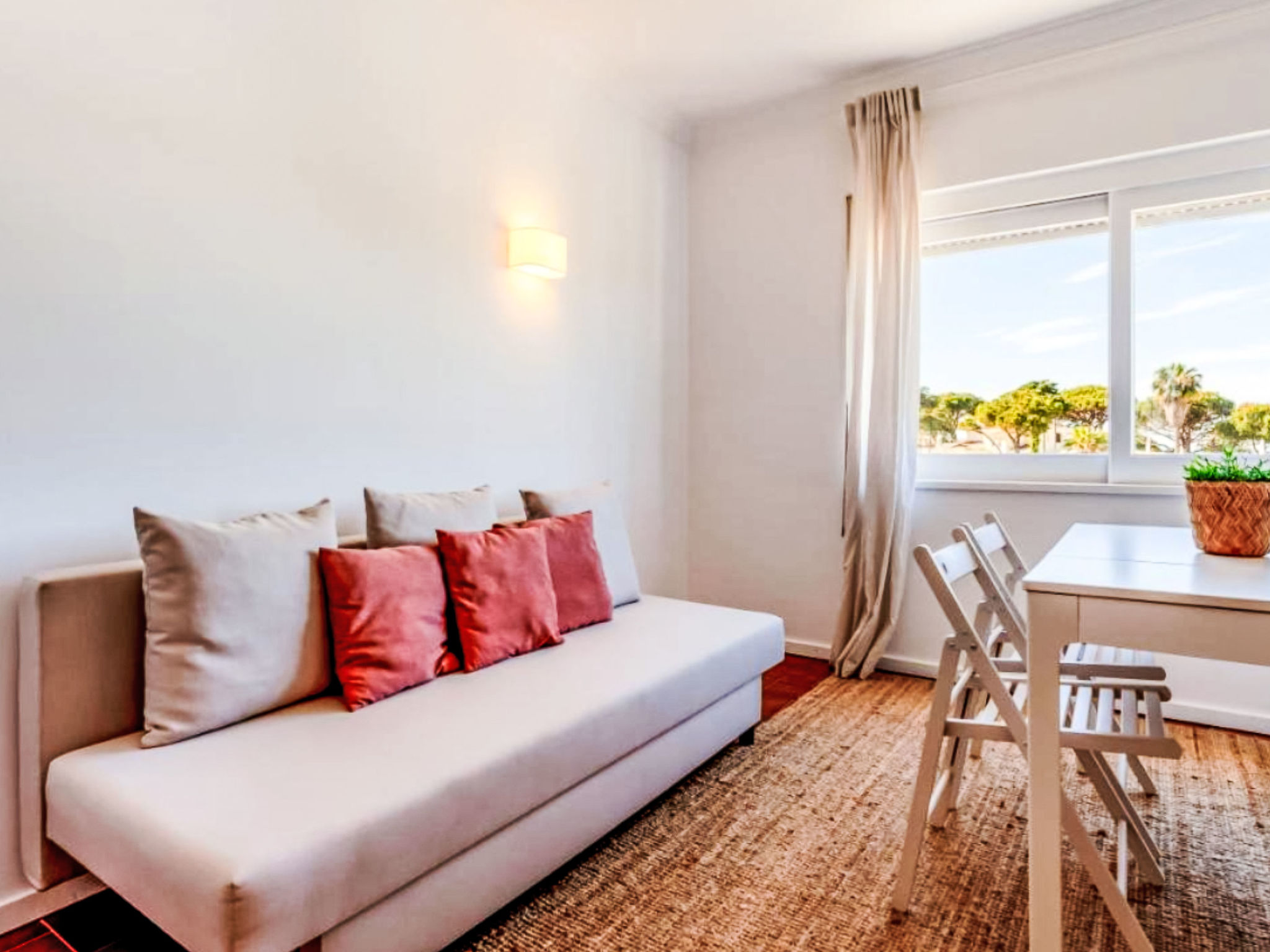 Photo of Studio 54 - Sunny Way