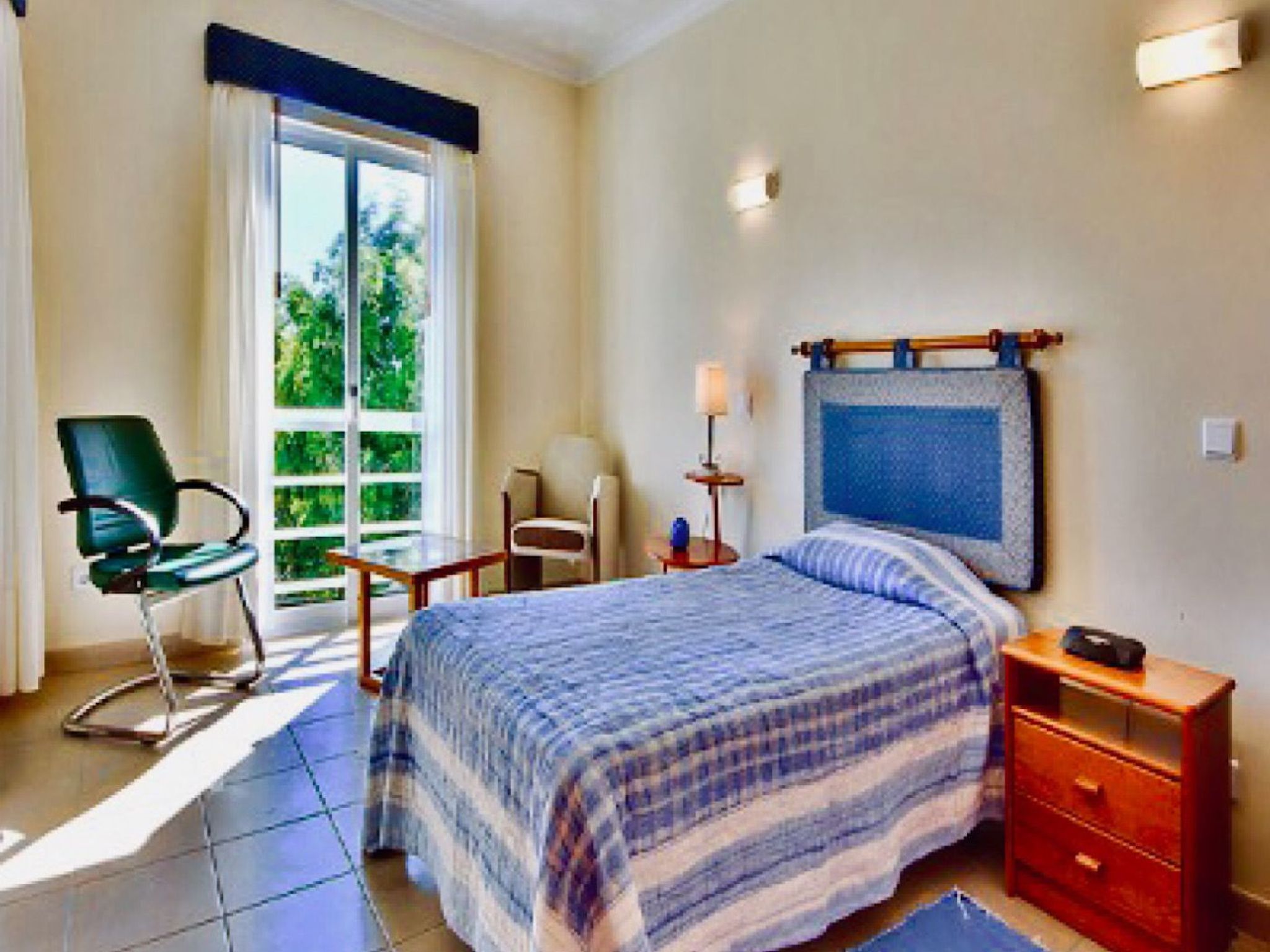 Mit Whirlpool-Drinnen