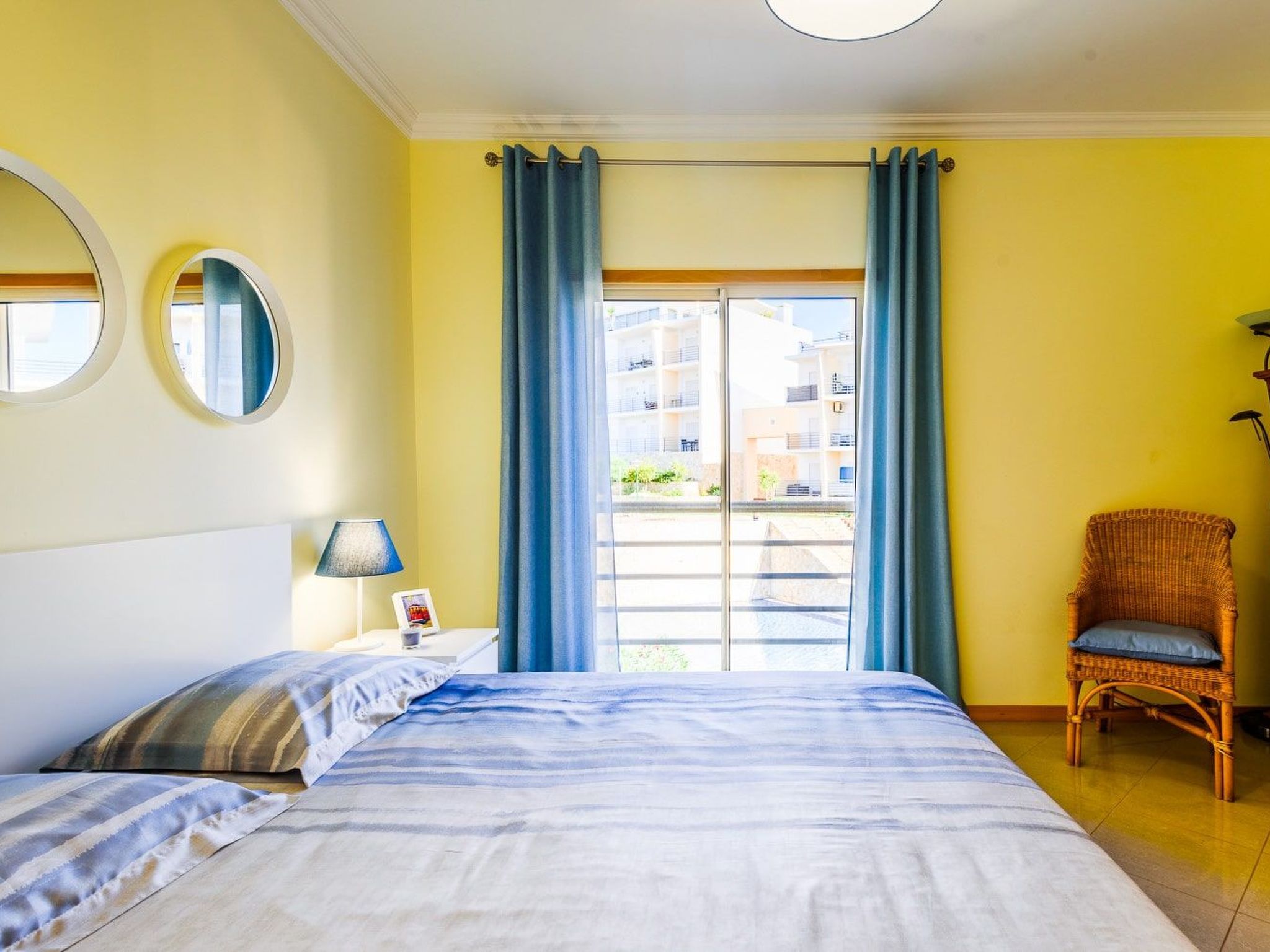 "Blue" mit Infinity Pool-Image-tags.info