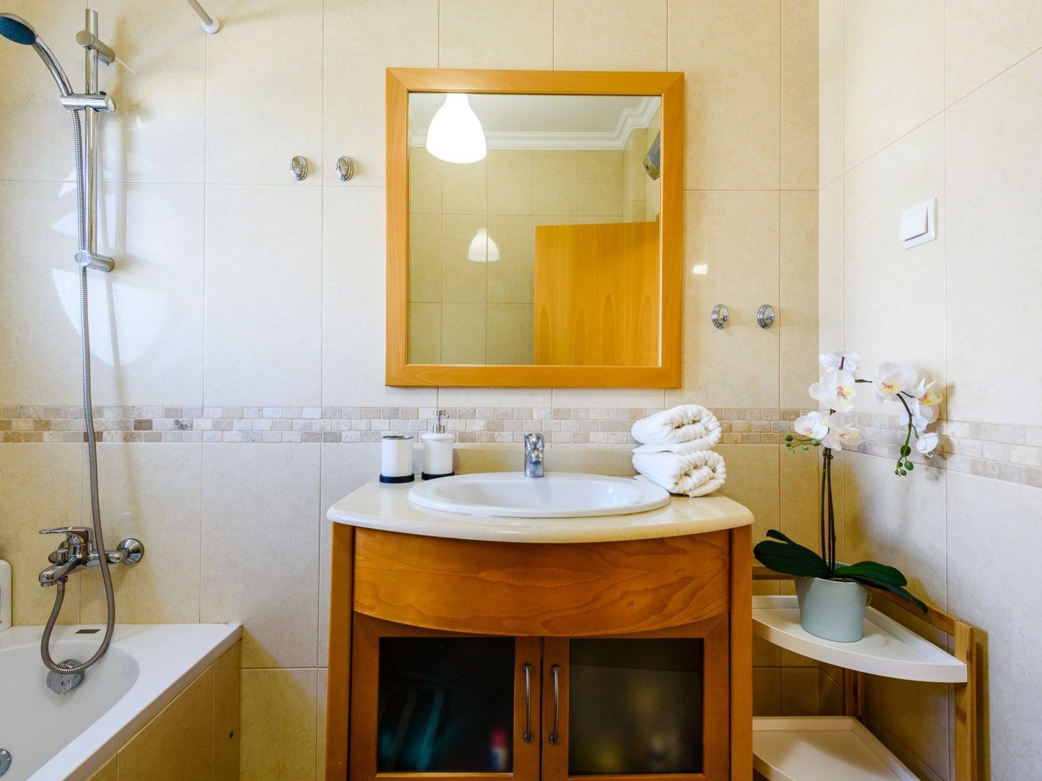 "Blue" mit Infinity Pool-Image-tags.info