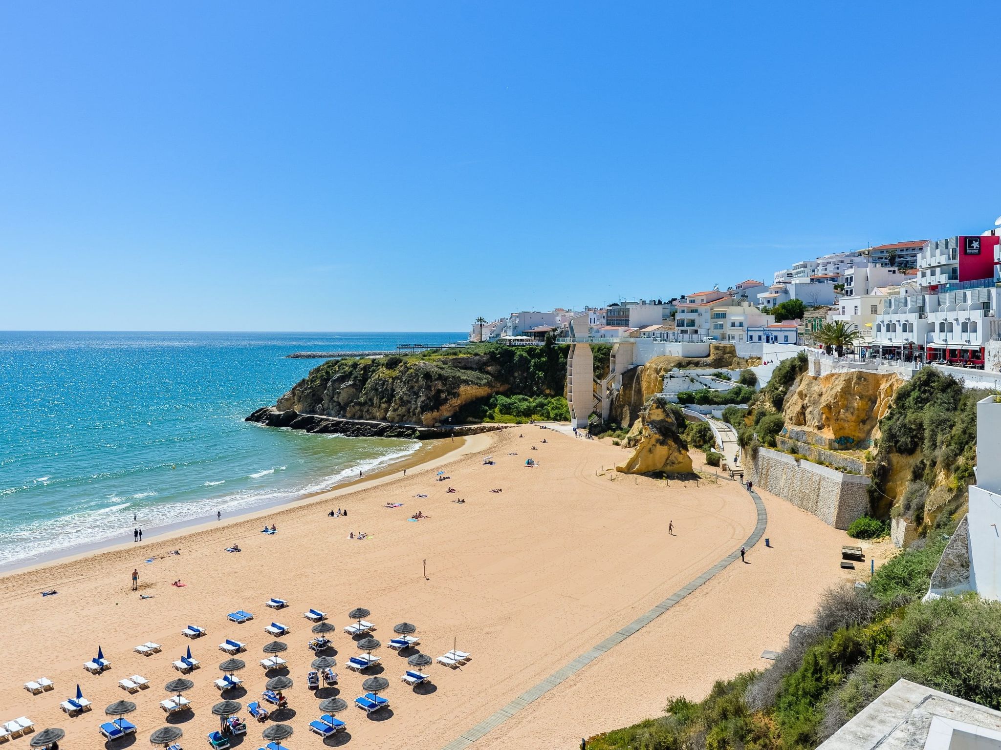 "Blue" mit Infinity Pool-Image-tags.info