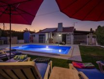 Lotus Villa: Vrijstaande Oase met Privé Zwembad vlakbij Zee in Albufeira - thumbnail 6
