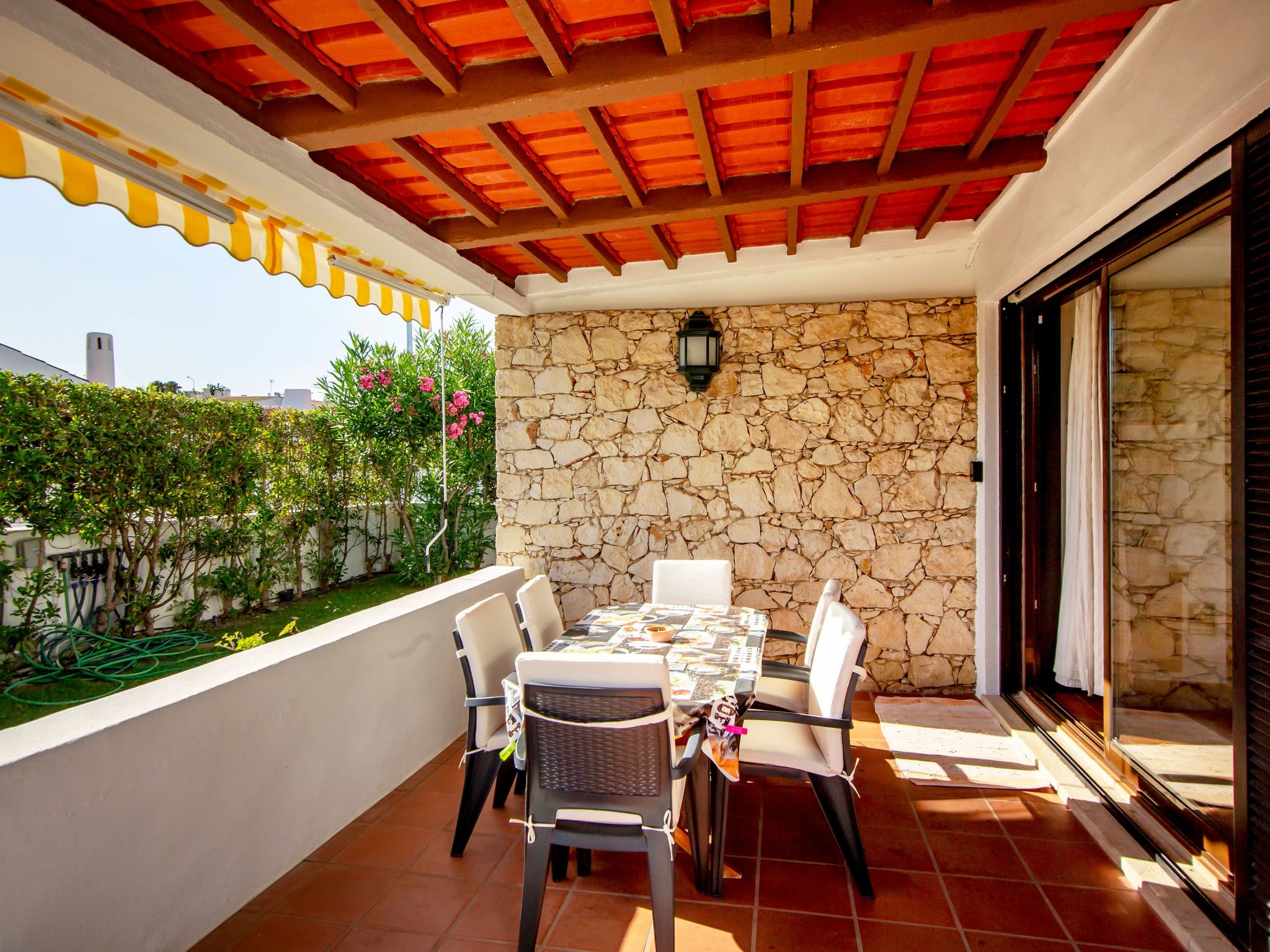 Lotus Villa 2, Albufeira-Binnen