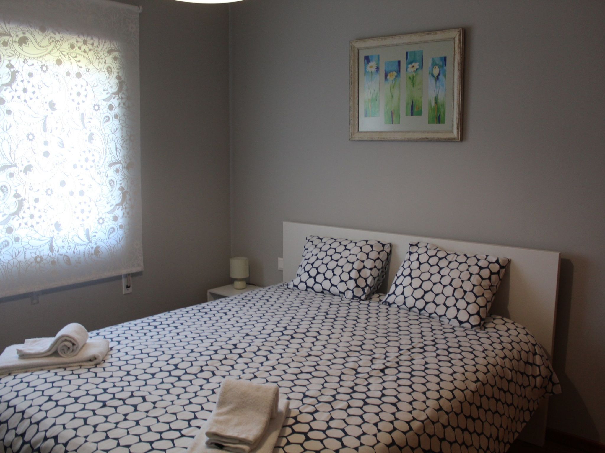 Photo of Zwei-Bett-Apartment mit großem Pool