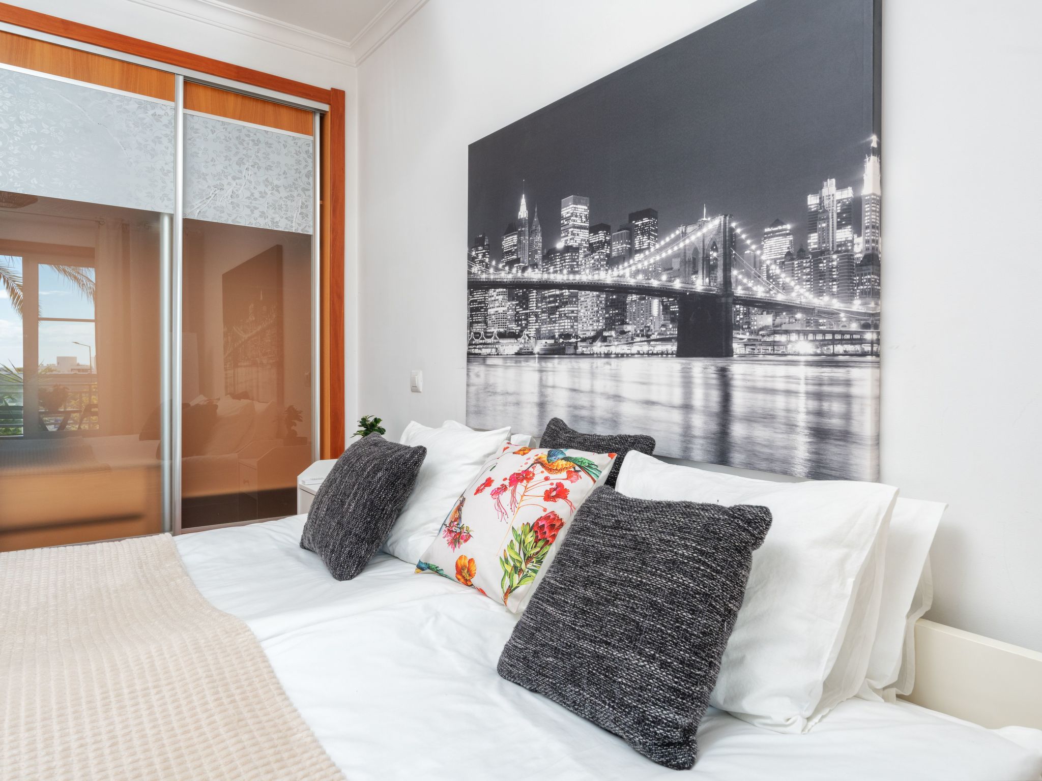 Wohnung mit Terrasse und 2 Schwimmbecken-Dedans