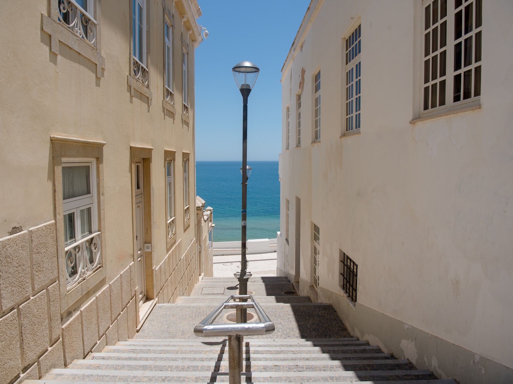 Photo of Wohnung mit Terrasse und 2 Schwimmbecken