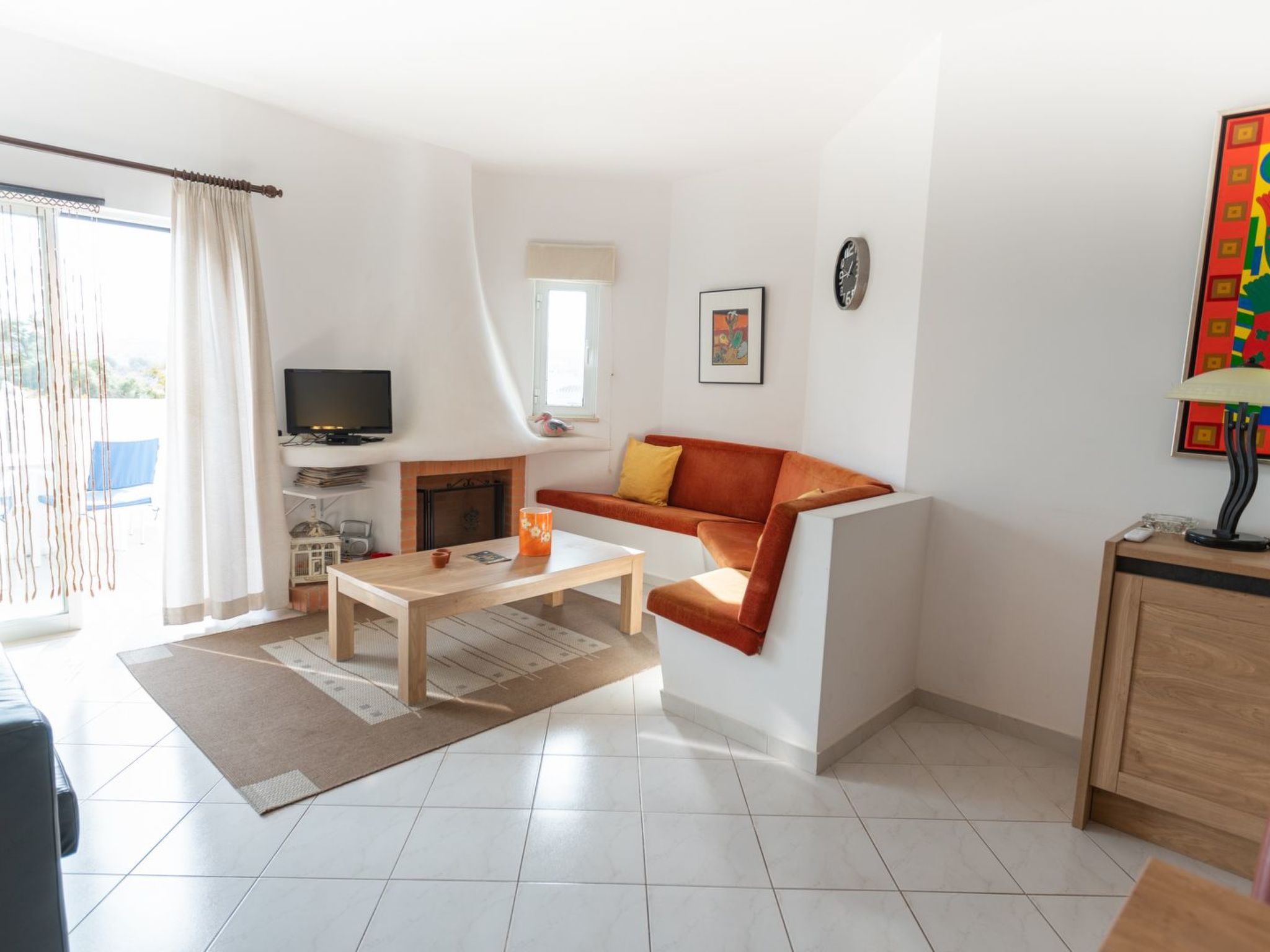 Fantastische 2-Schlafzimmer-Wohnung mit großer Terrasse-Image-tags.info