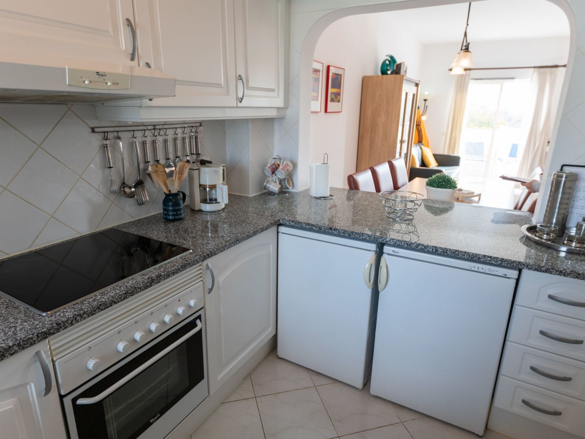 Fantastische 2-Schlafzimmer-Wohnung mit großer Terrasse-Image-tags.info