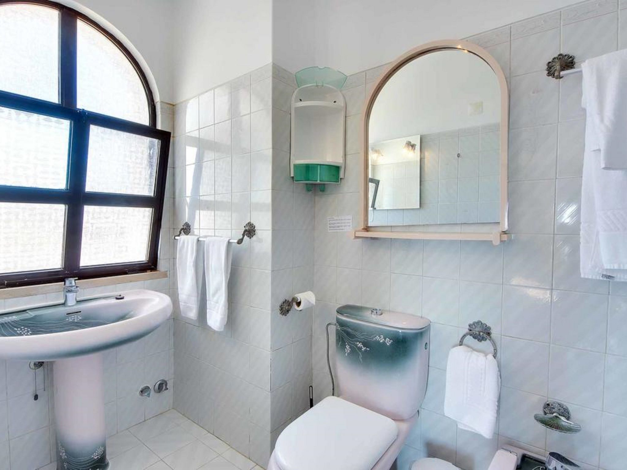 Chalet "Villa Albuar" mit eigenem Pool-Drinnen