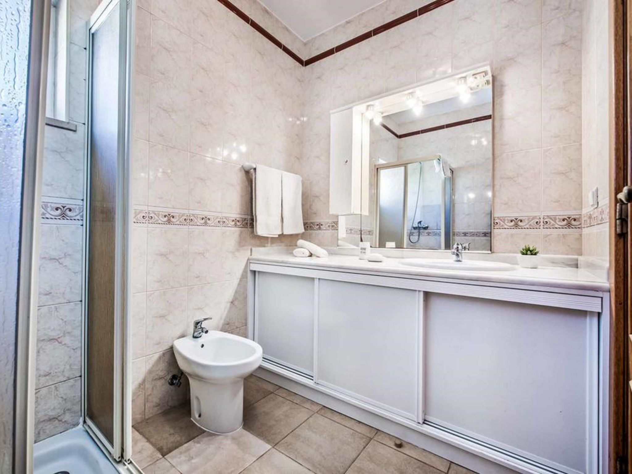 Chalet "Villa Oceano" mit privatem Pool-Inside