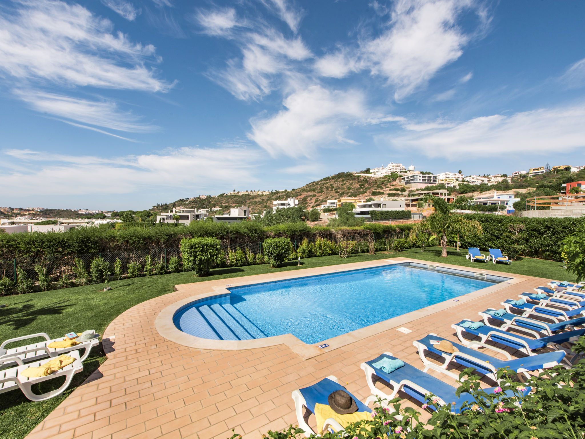 Photo of Amendoeiras