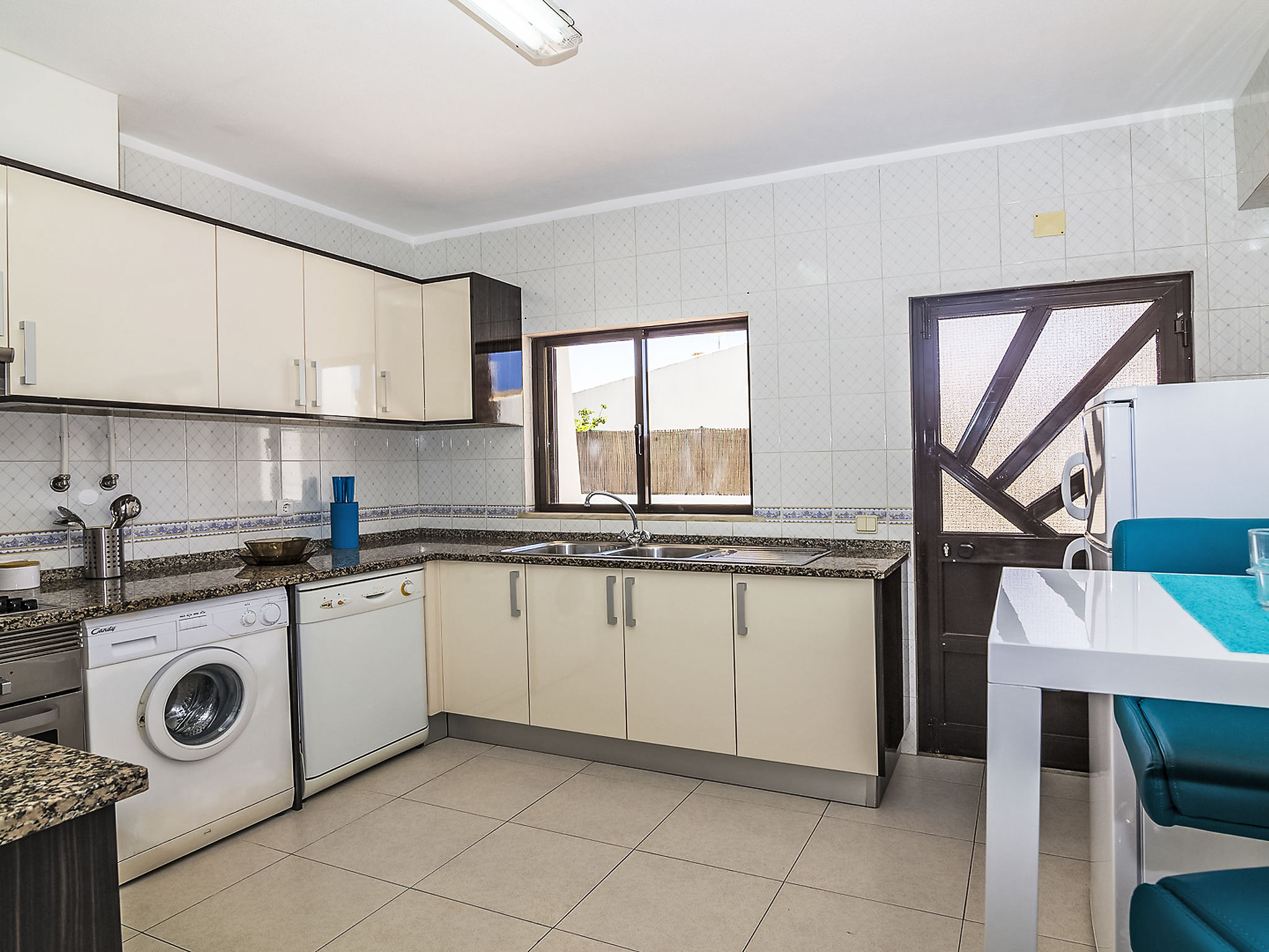 Photo of Galé 600m from the beach