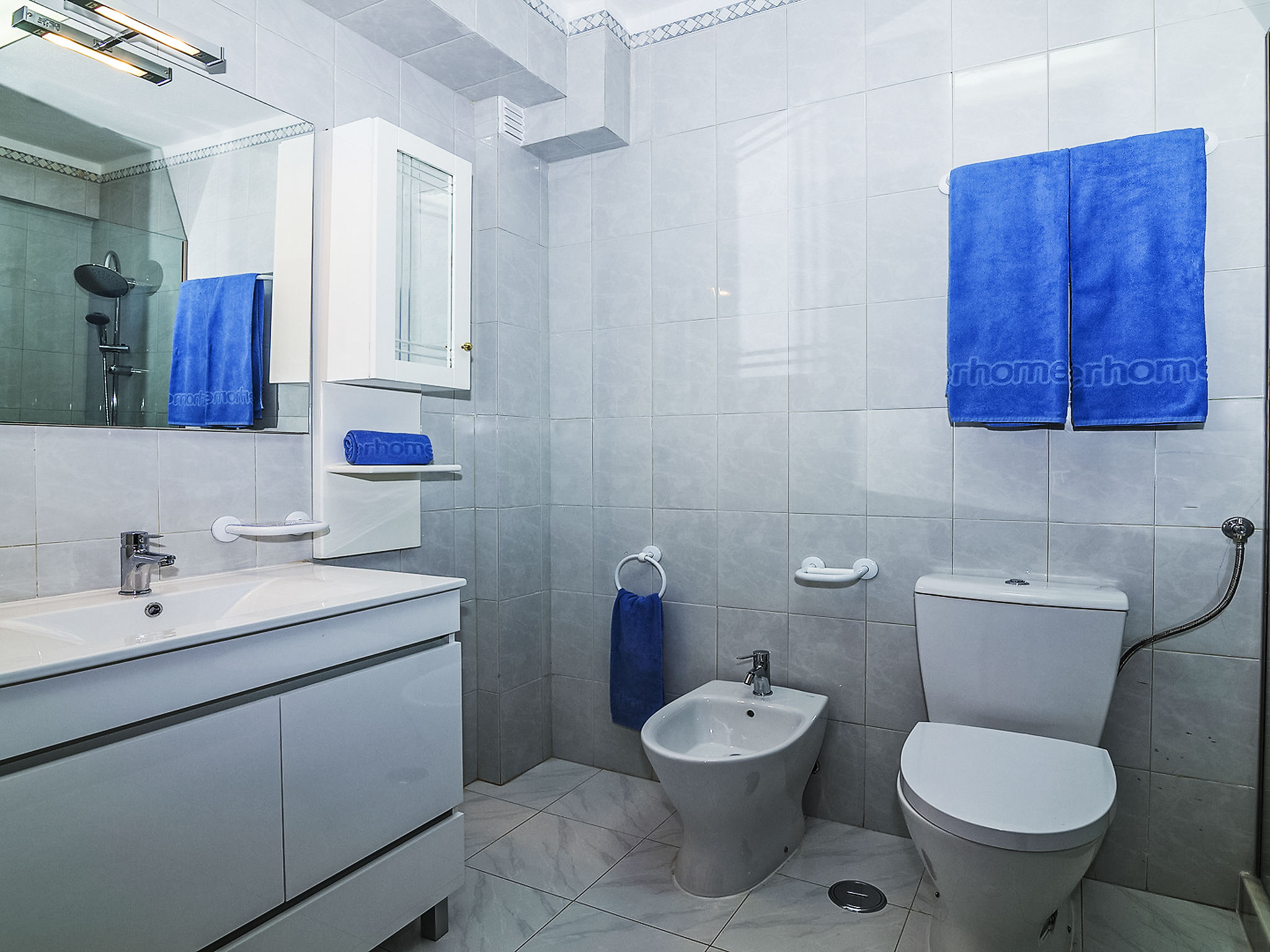 Photo of Galé 600m from the beach