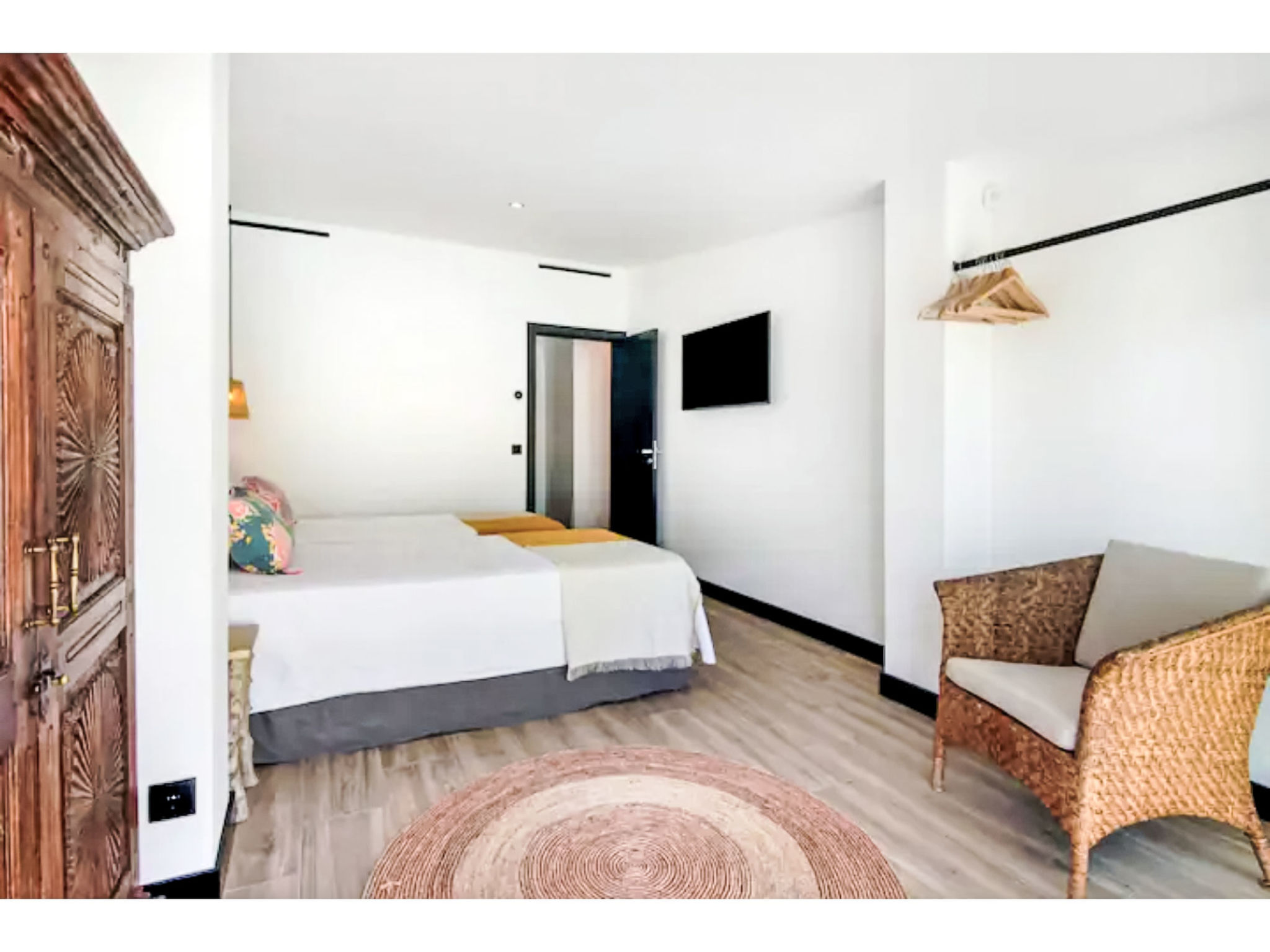 Gina - Sunny Way-Dedans