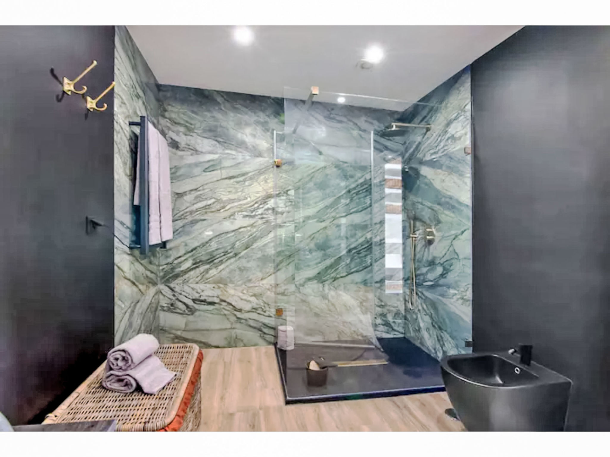 Gina - Sunny Way-Dedans