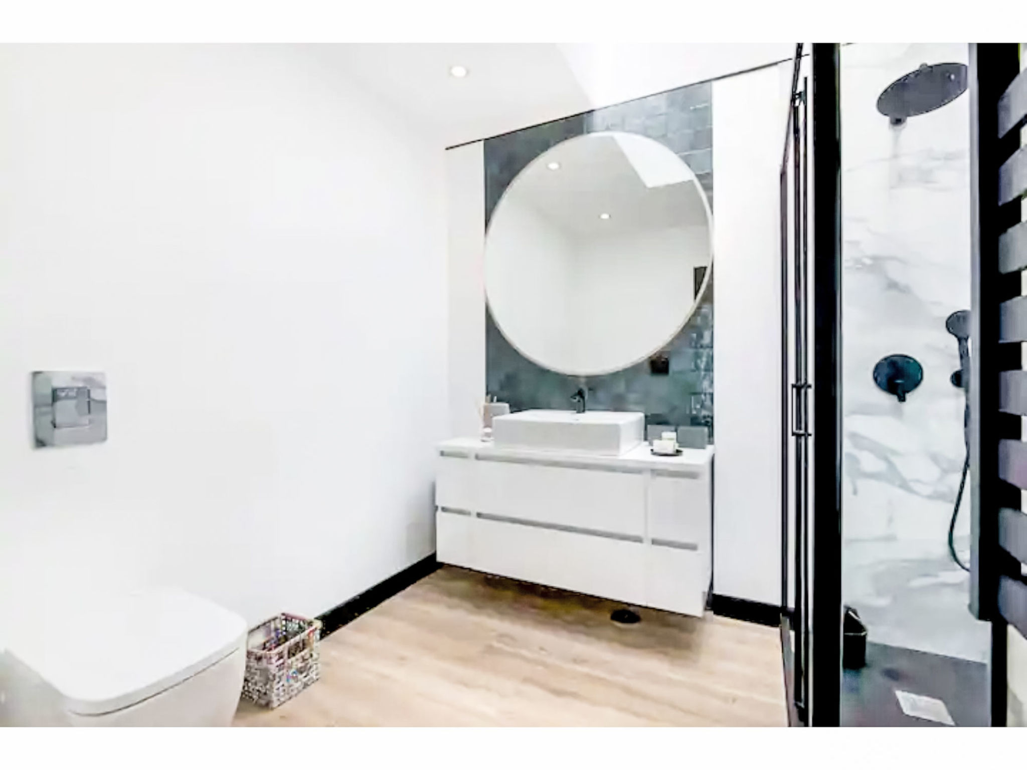 Gina - Sunny Way-Dedans