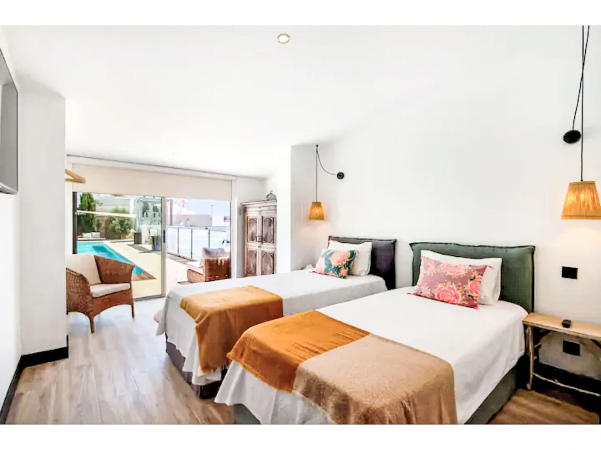 Gina - Sunny Way-Dedans