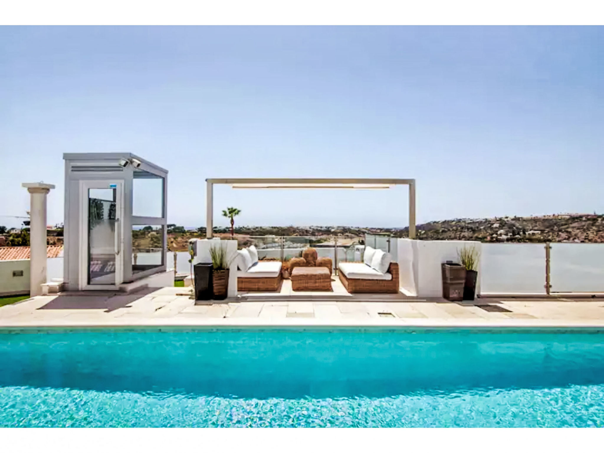 Gina - Sunny Way-Dedans