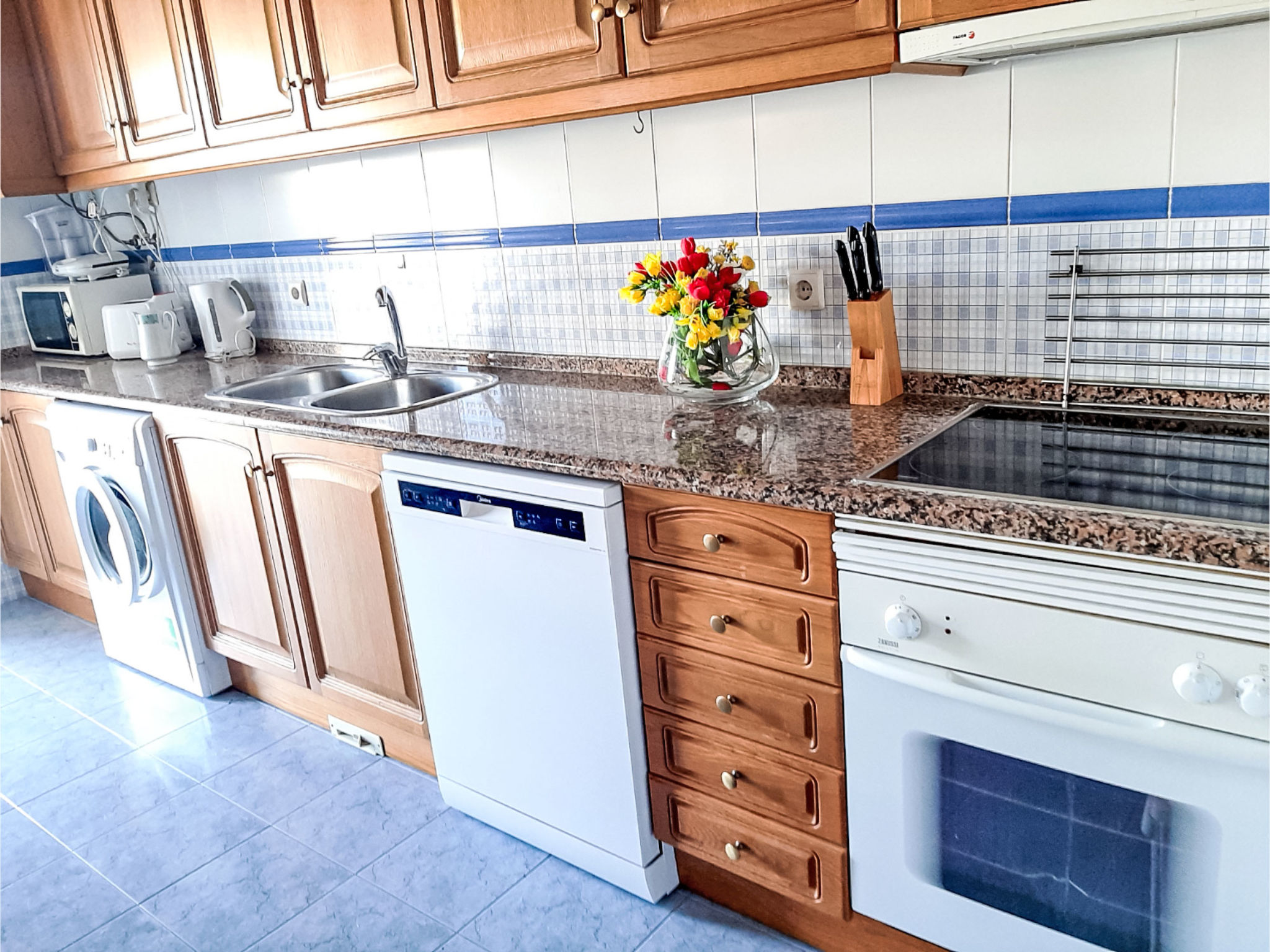 Photo of Manelito House - Sunny Way