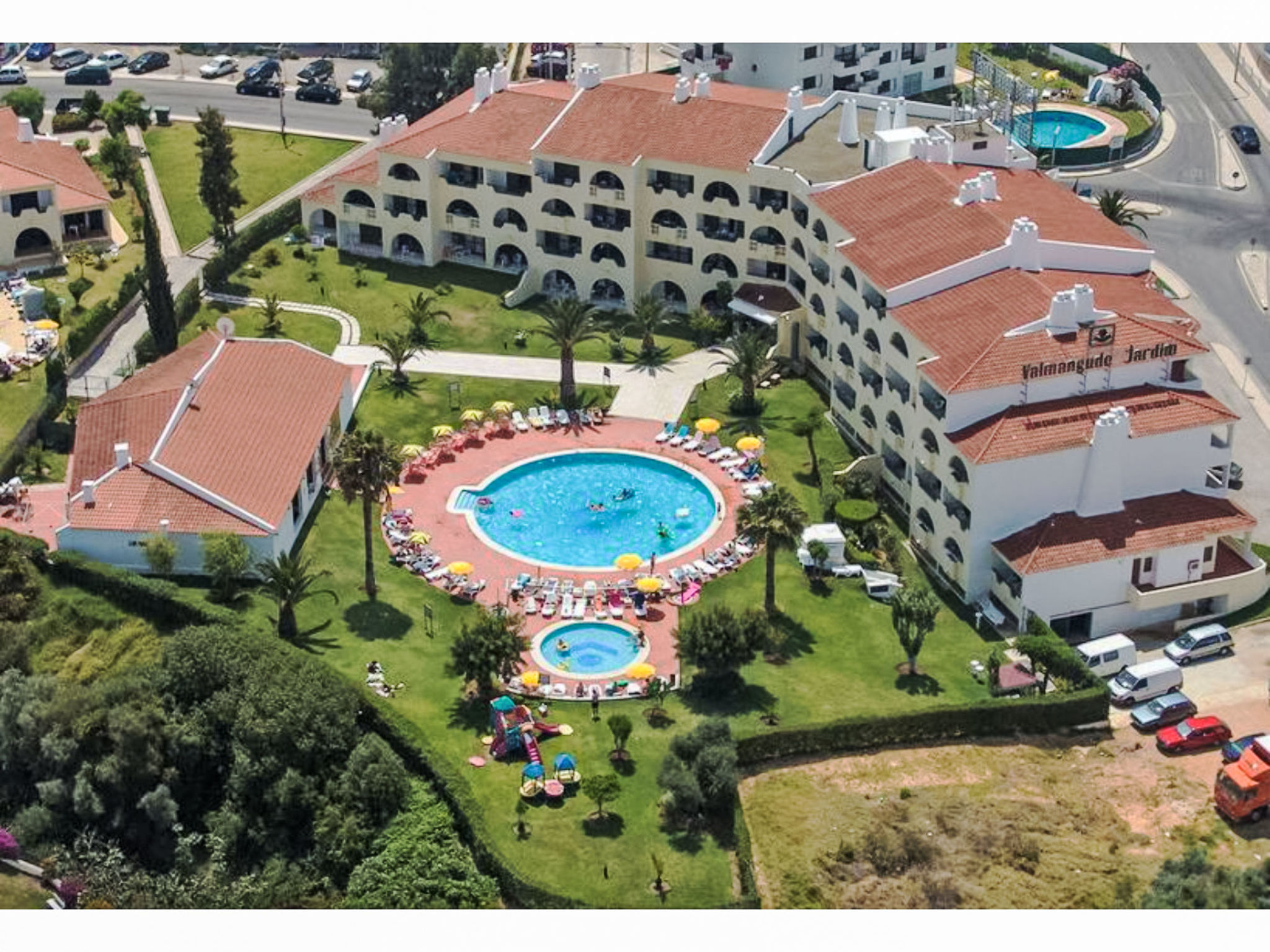 Photo of Max Tropical - Sunny Way