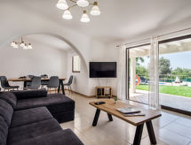 Villa Jenny: Elegante vrijstaande villa aan de Algarve golfbaan bij Albufeira - thumbnail 4