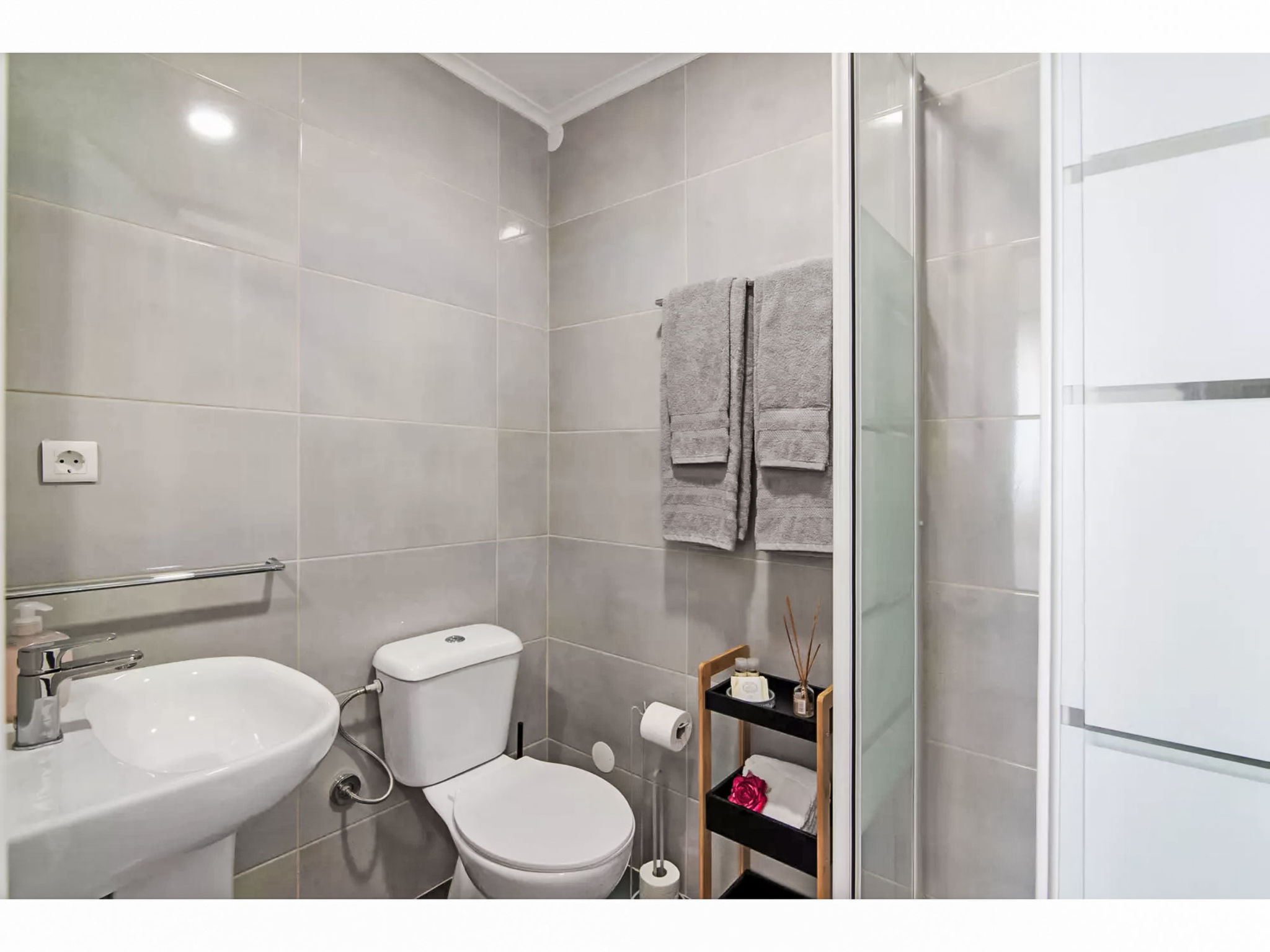 W Marina - Sunny Way-Binnen